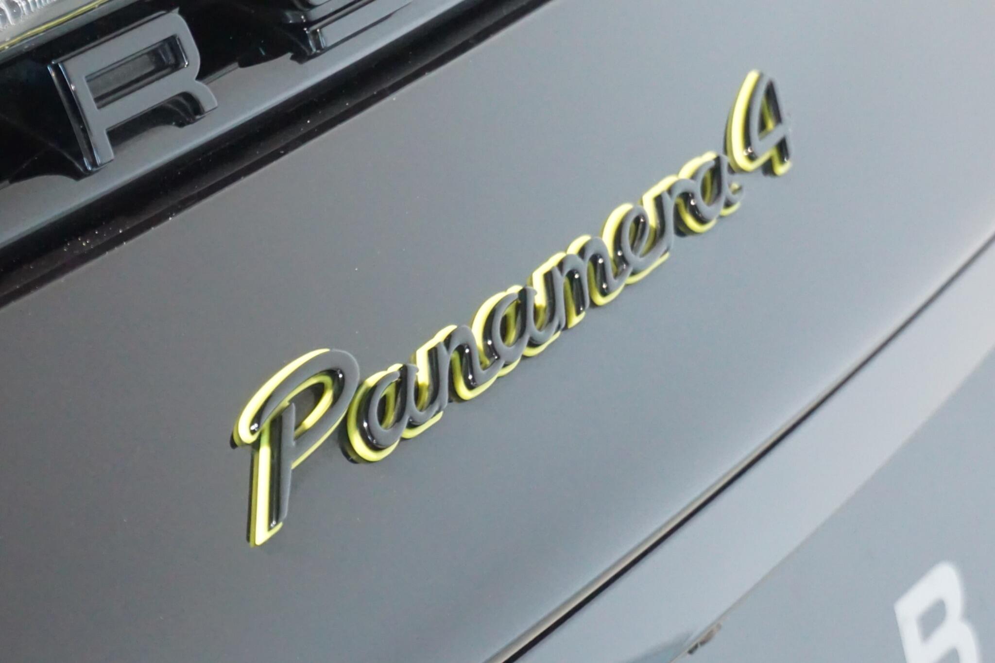 Porsche Panamera 2.9 V6 E-Hybrid 17.9kWh 4 Platinum Edition Sport Turismo 5dr Petrol Plug-in Hybrid PDK 4WD Euro 6 (s/s) (462 ps)